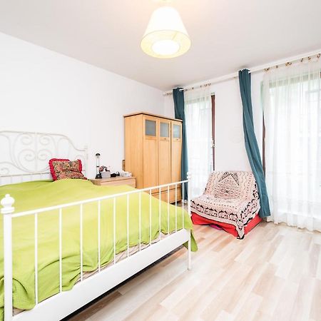 Green Garden Podgorze Apartment Wawelofts Cracovie Extérieur photo