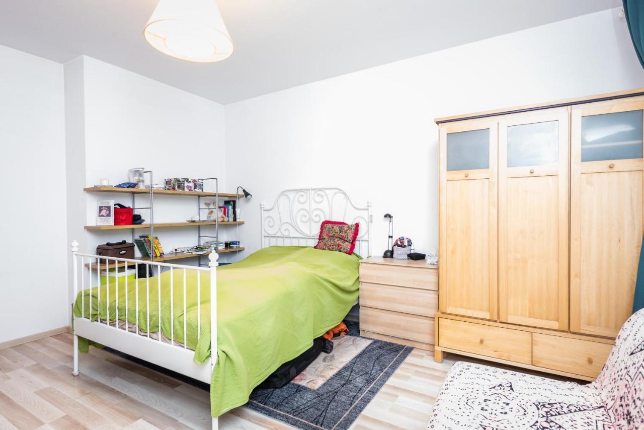 Green Garden Podgorze Apartment Wawelofts Cracovie Extérieur photo
